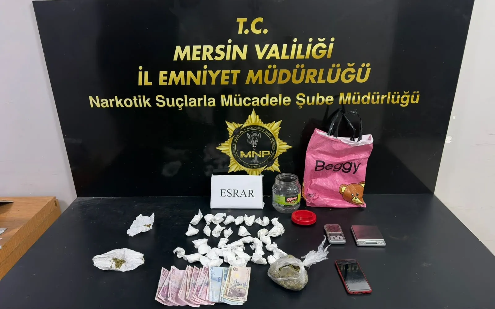 Mersin’de Uyuşturucu Operasyonu: 6 Şüpheli Tutuklandı