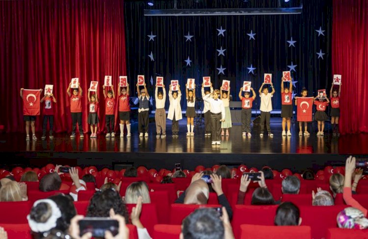 Mersin'de Çocuk Kampüsleri 29 Ekim coşkusunda tek yürek oldu