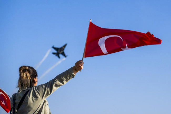 Mersin Semalarında SOLOTÜRK Rüzgârı Esti