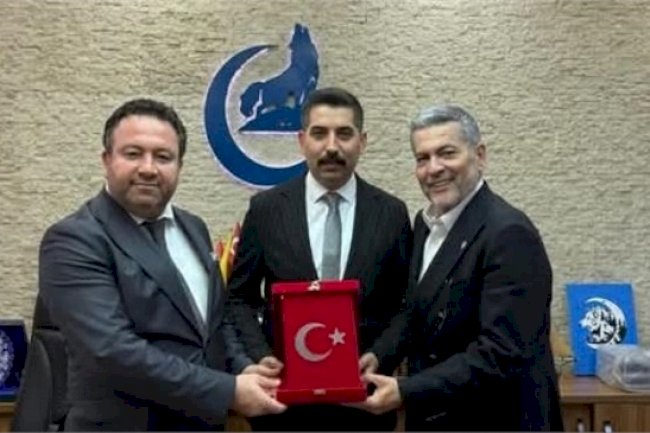 MİLLETVEKİLİ UYSAL İLE İL BAŞKANI GÜRSOY'DAN BAŞKAN IŞILAR'A HAYIRLI OLSUN ZİYARETİ