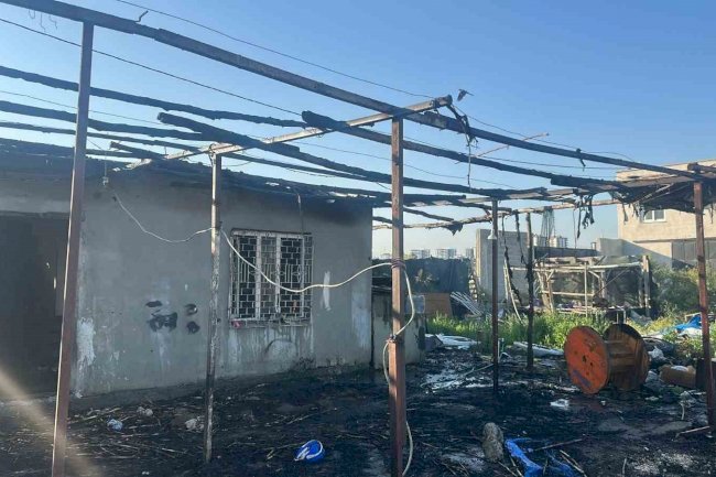 Bahçe evinde çıkan yangın maddi hasara neden oldu