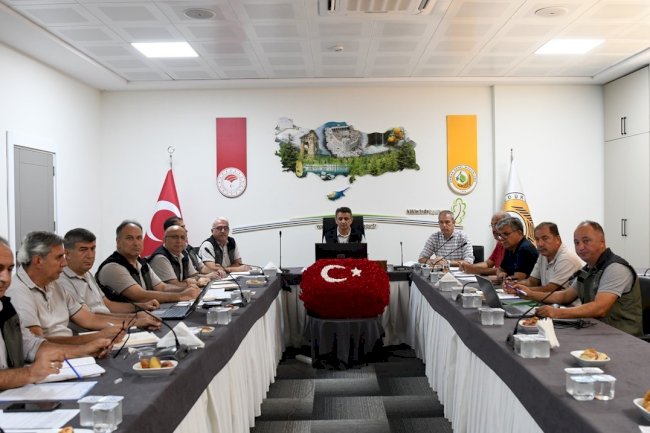Mersin'de yangın değerlendirme toplantısı yapıldı