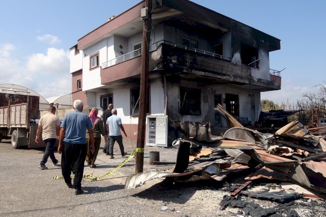 25 yıllık emek kundaklamayla kül oldu: En mutlu günlerini komşu zehire çevirmiş