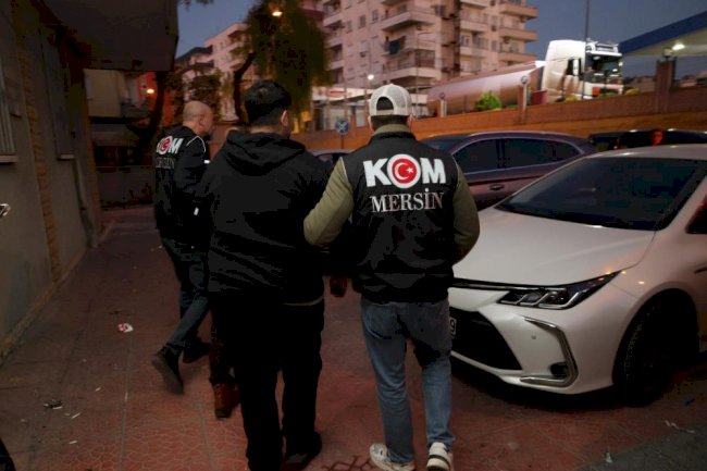 Mersin'deki rüşvet operasyonunda 6'sı gümrük memuru 11 kişi tutuklandı