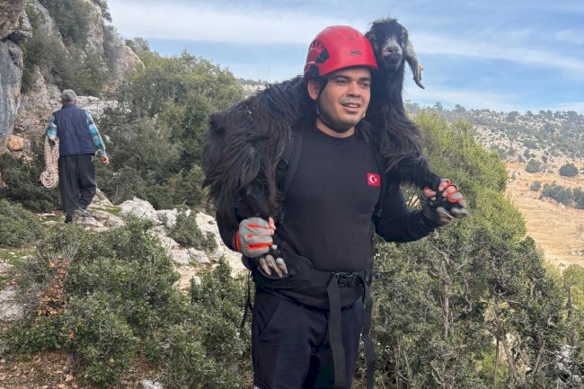 Erdemli'de 30 Metrelik Halatla Gelen Özgürlük!