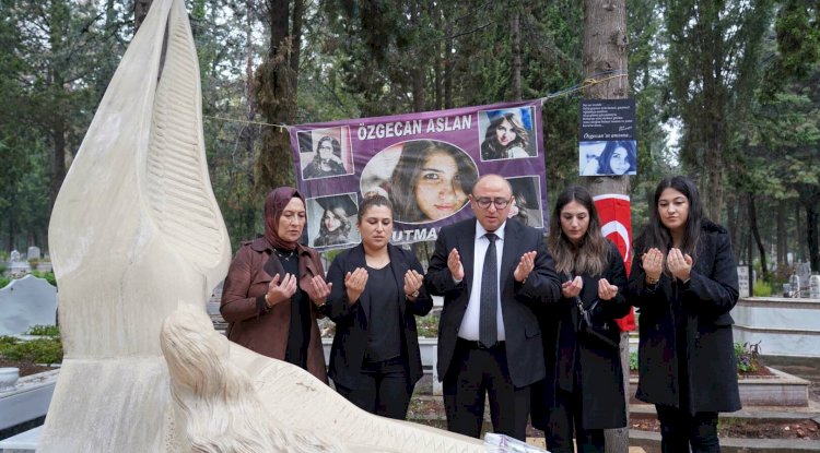 Kadına Şiddet’in Simgesi Özgecan Aslan Unutulmadı