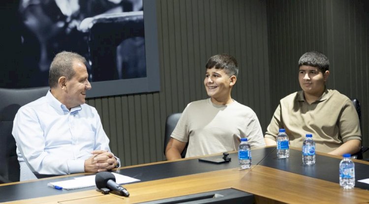 Başkan Seçer: "Sizler Mersin’i markalaştıracak gençlere örneksiniz"