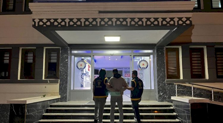 Mersin’de 5 aracı kundaklayan şüpheli yakalandı