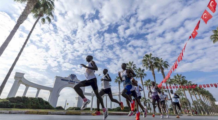 Türkiye’nin en hızlı maratonu yine Mersin’de koşuldu