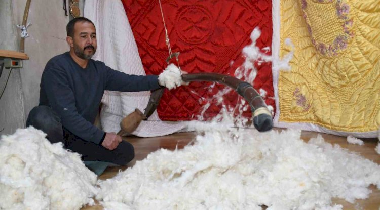 Son hallaçlar, teknolojiye direniyor