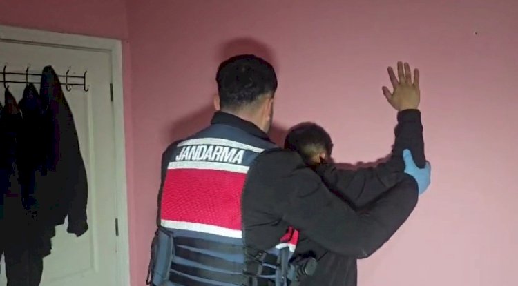 ERDEMLİ MERKEZLİ BAHİS OPERASYONU: 4 ADRESE EŞ ZAMANLI BASKIN