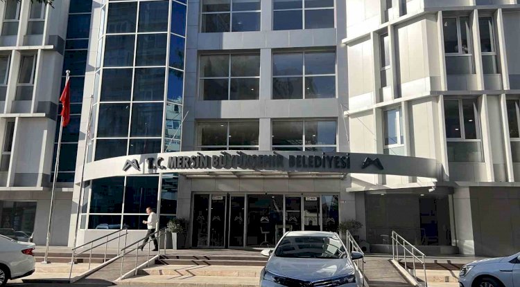 Mersin Büyükşehir Belediyesi’ne operasyon: Gözaltılar var
