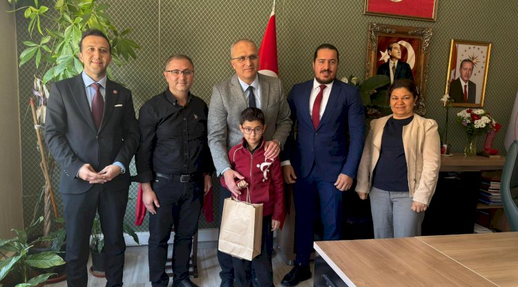 Erdemli'ye Gurur Yaşatan Başarı